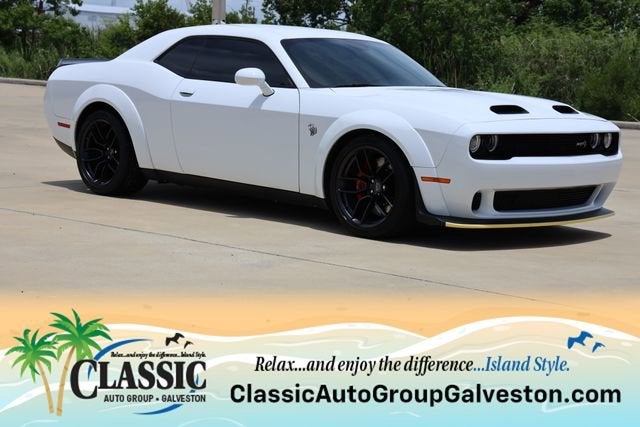 2023 Dodge Challenger SRT Hellcat Widebody Jailbreak in White — front three-quarter view