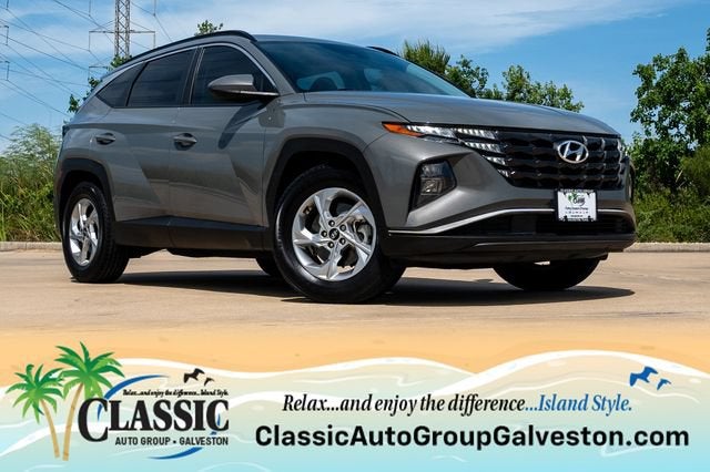2024 Hyundai Tucson SEL in Gray — front three-quarter view