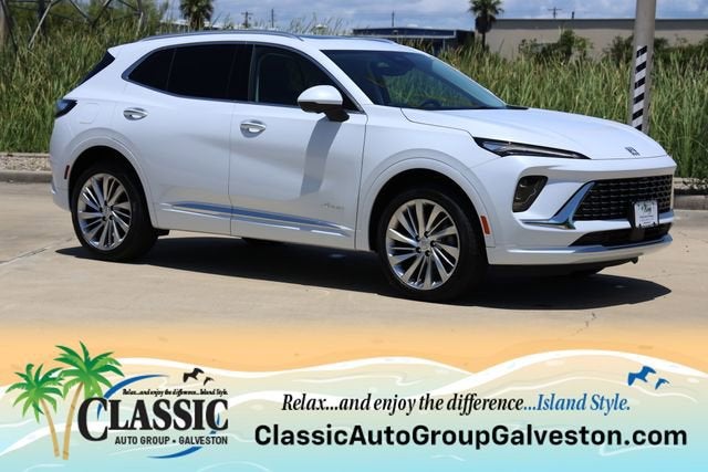 2026 Buick Envision Avenir in Iridescent White Tricoat — front three-quarter view